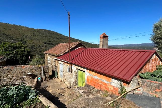 Thumbnail Town house for sale in Machio, Portela Do Fojo-Machio, Pampilhosa Da Serra, Coimbra, Central Portugal