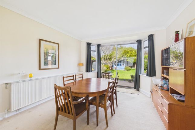 53, Howletts Lane, Ruislip photo 3