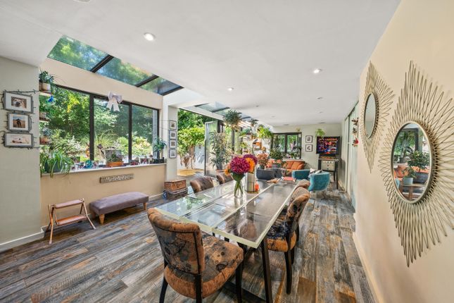 5-bed house on 45, Heath View, London, £1,150,000