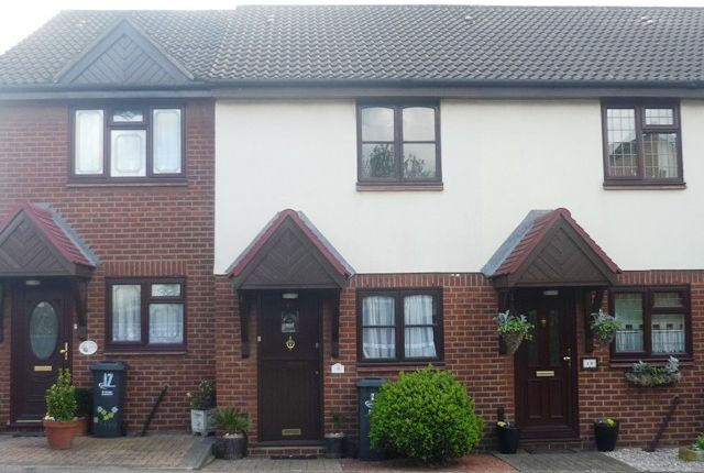 Blue Satin Homes Ig1 Property To From Blue Satin Homes Fee Information Thumbnail Terraced House To In Joyners Close Dagenham Es