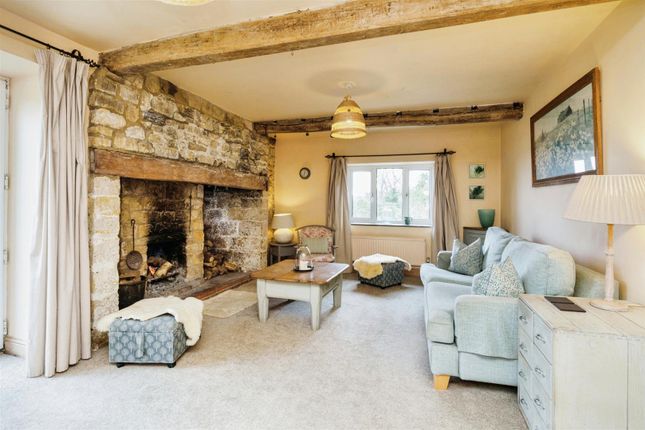 Cottage for sale in Stone Cross, Crowborough