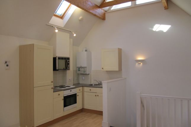 Town house to rent in St Thomas Court, Lymington