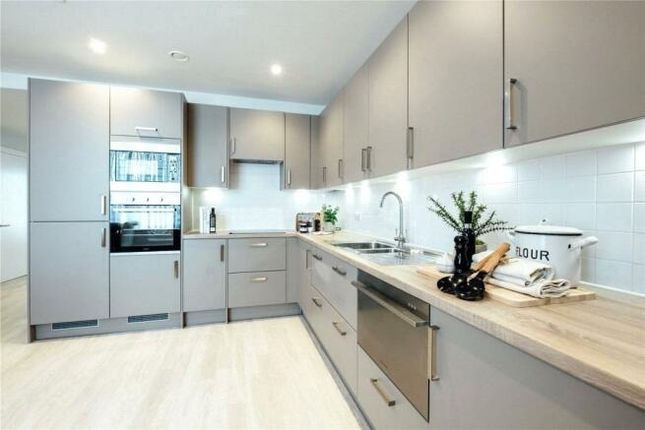 Thumbnail Flat for sale in Fairview House, Lockgate Road