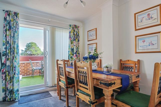 Flat 7, Sunridge Shades 11-15,, Belle Vue Road, Poole photo 4
