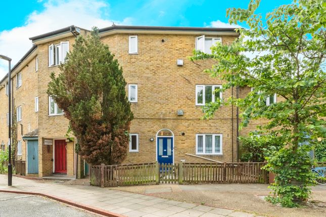 Thumbnail Flat for sale in Whidborne Close, London