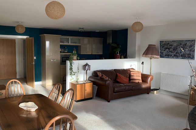Flat for sale in The View, Weston-Super-Mare