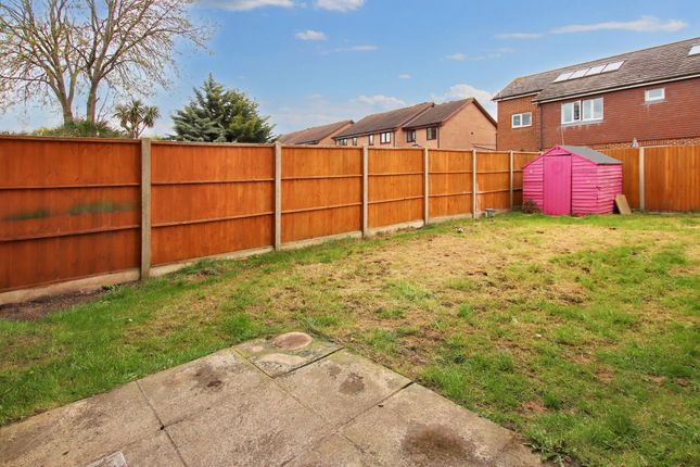 Terraced house for sale in The Glade, Croydon