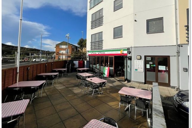 Thumbnail Restaurant/cafe to let in Unit 1-2, Villandry, West Quay, Newhaven, East Sussex