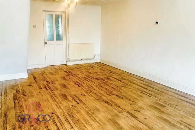 51 Park Hill, Tredegar photo 4