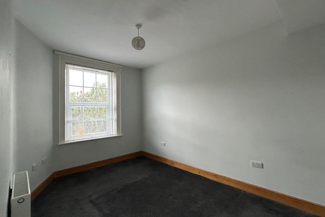 Flat 3, 75a, High Street, Kent photo 5