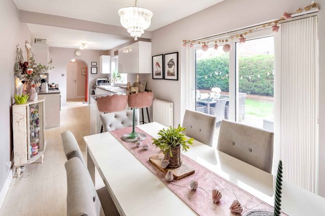 New House, Station Close, Doncaster photo 3