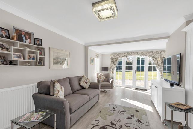23, Prospect Lane, Harpenden photo 3
