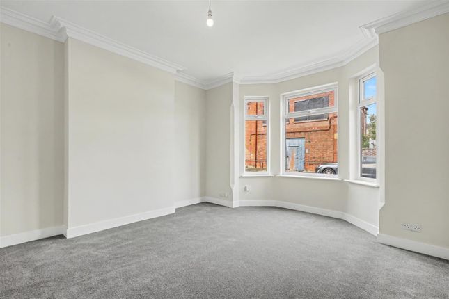 11, Milner Road, Nottingham photo 2