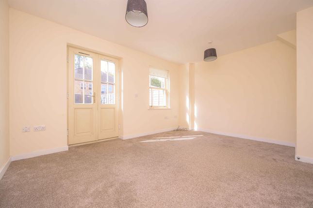 52, Chapman Road, Wellingborough photo 4