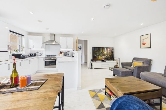27a, Wymet Gardens, Dalkeith photo 3