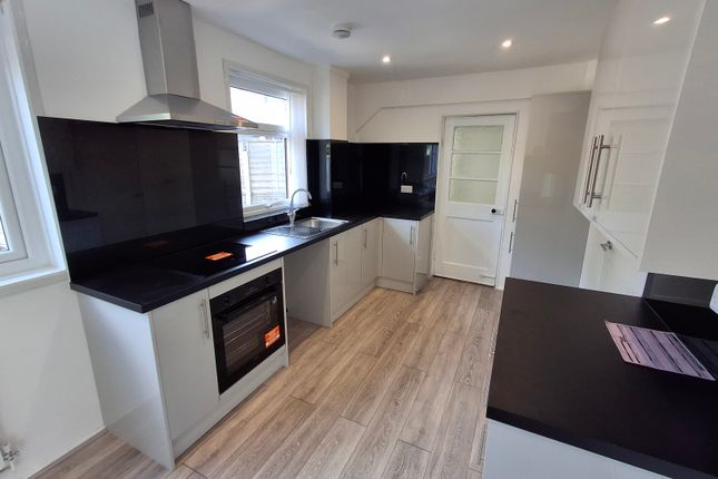 14, Springfields Road, Stoke On Trent photo 5