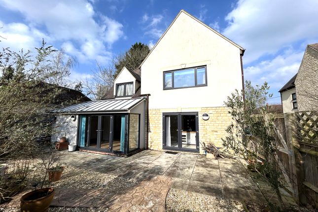 Detached house to rent in Warland Gardens, Kidlington