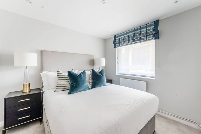 Thumbnail Flat to rent in Fulham Road, Chelsea, London