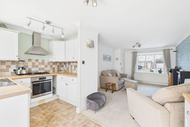 49, Shellthorn Grove, Bridgwater photo 2