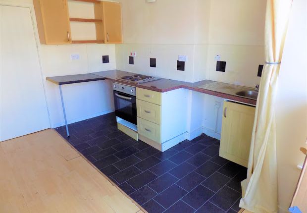 1 Bed Flat To Rent In Stourbridge Road Dudley Dy1 Zoopla