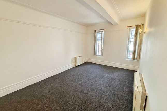Flat 6, 45, Green Street, Gillingham photo 5