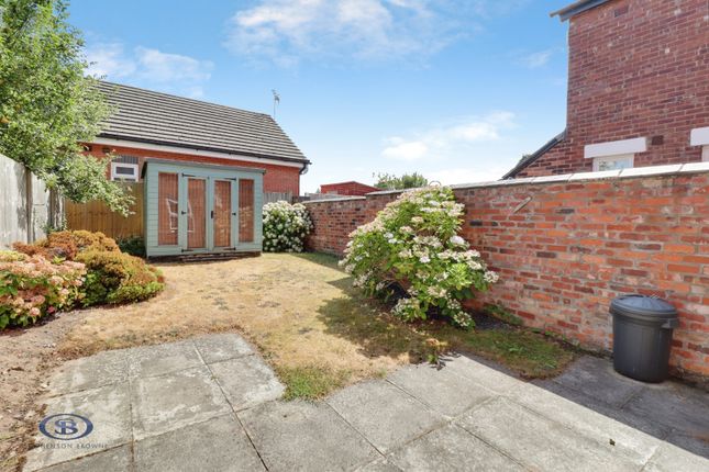 36, Vicarage Lane Elworth, Sandbach photo 4