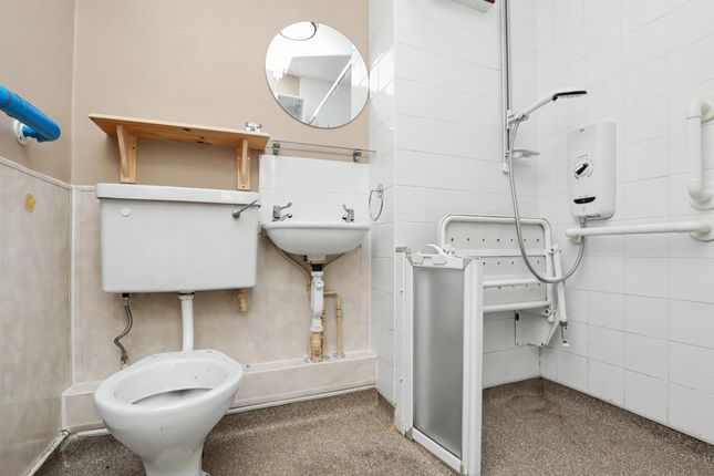 80 Sylvancroft, Preston photo 5