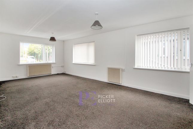 Thumbnail Flat to rent in The Hollow, Earl Shilton, Leicester