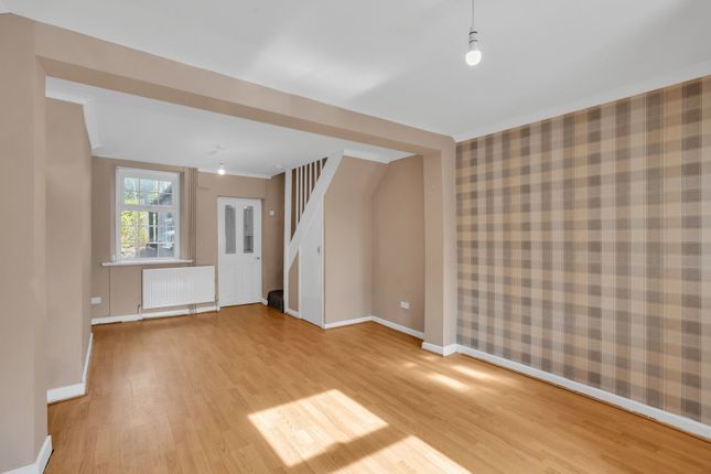 9, Ellick Street, Pontypool photo 4