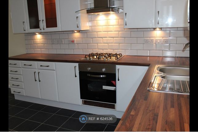 Dixon Close, Castle Vale, Birmingham photo 2