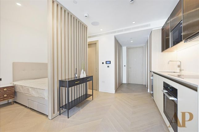 Studio to rent in The Haydon, 16 Minories, Aldgate, London