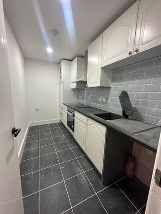 Thumbnail Studio to rent in Regent Road, Leicester