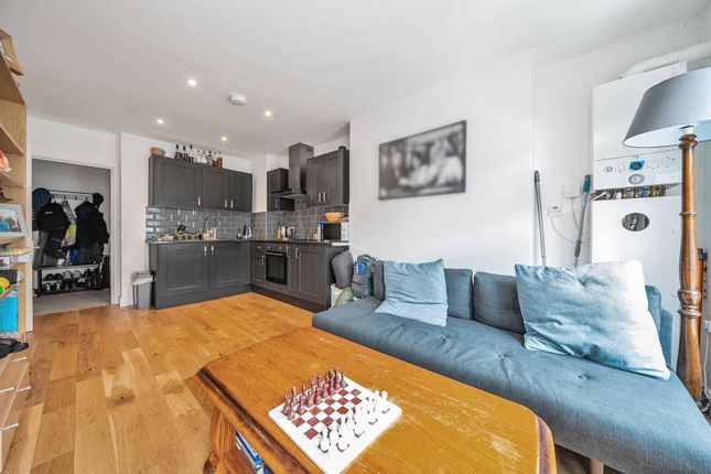 Thumbnail Flat to rent in Station Road, Sidcup