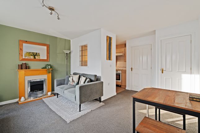 49, Chadwick Way, Hamble-Le-Rice photo 4