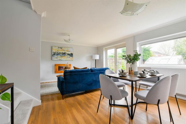 232, Parkers Walk, Newmarket photo 4