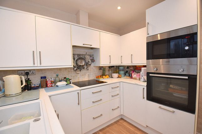 71, Yarnbarton, Somerset photo 3