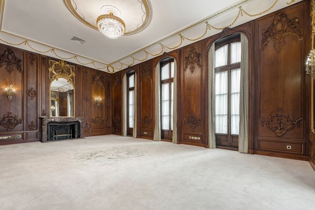 Belgrave, Belgrave Square, London photo 2
