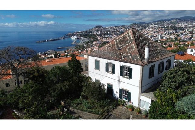 Thumbnail Detached house for sale in Funchal (Santa Maria Maior), Funchal, Ilha Da Madeira
