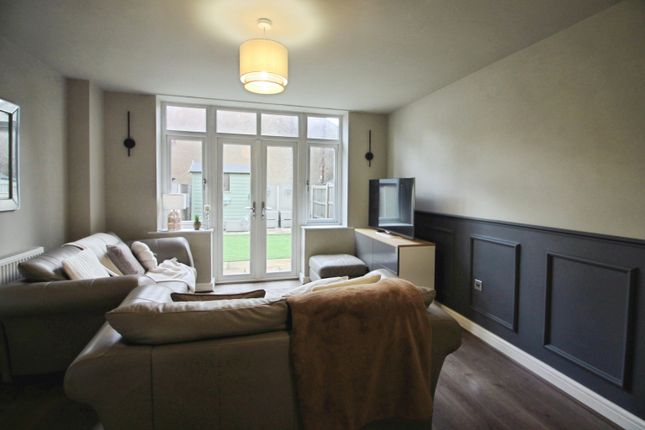 6, Barraclough Yard, Leeds photo 3
