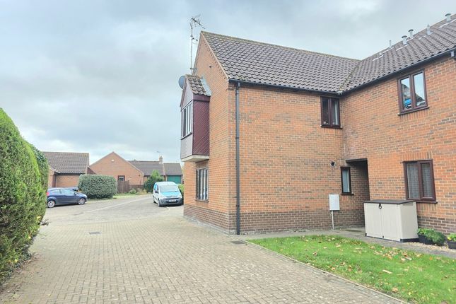 7, Manor Court, Aylsham  photo 3