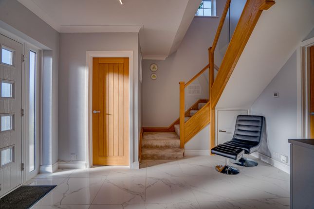 4 Cedar Wood Close, Eastleigh photo 4