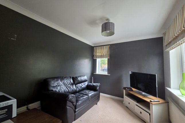 10, Guylers Hill Drive, Mansfield photo 4