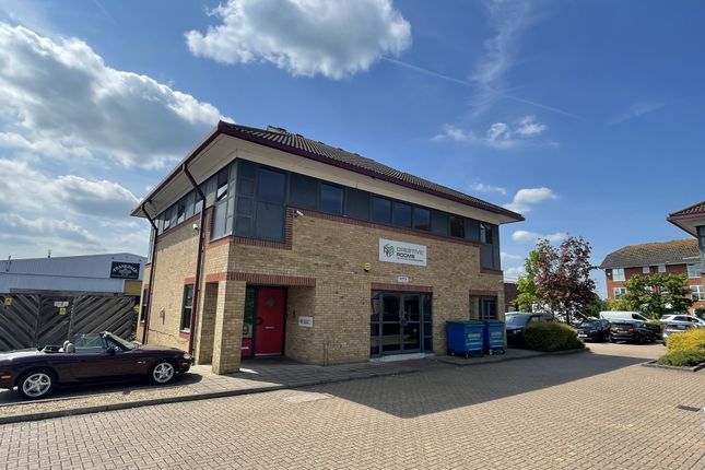 Thumbnail Office to let in Tuscam Way, Camberley