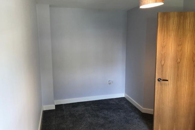 Town house to rent in Holts Crest Way, Leeds