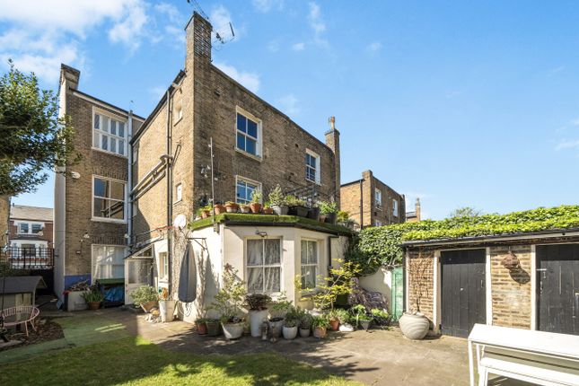 69, Saltram Crescent, London photo 3