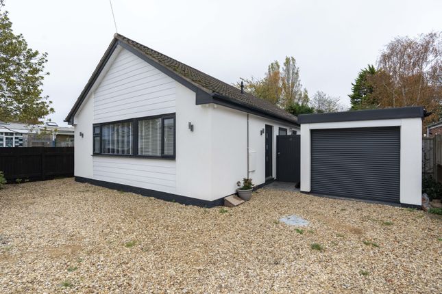 3-bed bungalow on Fennell Road, Spalding, £1,800/mo