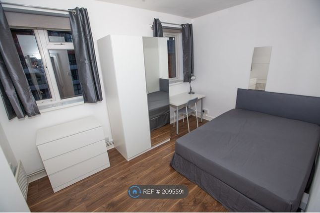 Thumbnail Flat to rent in Crowndale Court, London