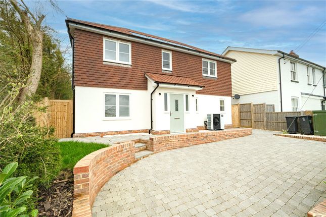 Robin House,, Firgrove Road, Heathfield photo 4