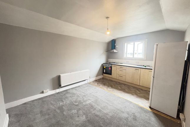 Flat 5 42, London Road, Croydon photo 3