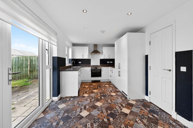 20, Braemar Walk, Kilmarnock photo 4